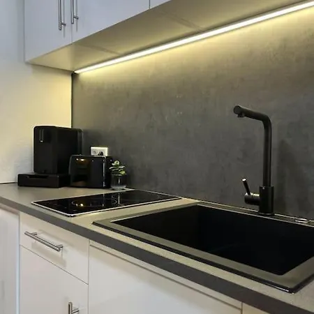 Black&Yellow Designer Apartment Bielefeld Zewnętrze zdjęcie