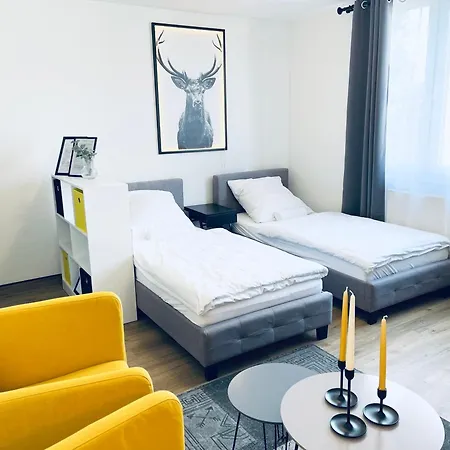 Black&Yellow Designer Apartment Bielefeld Zewnętrze zdjęcie